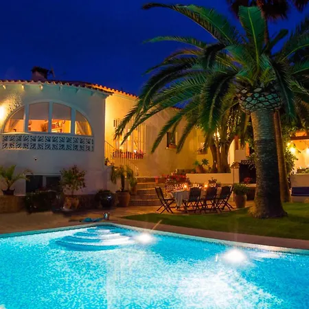 Oasis By Abahana Ifach