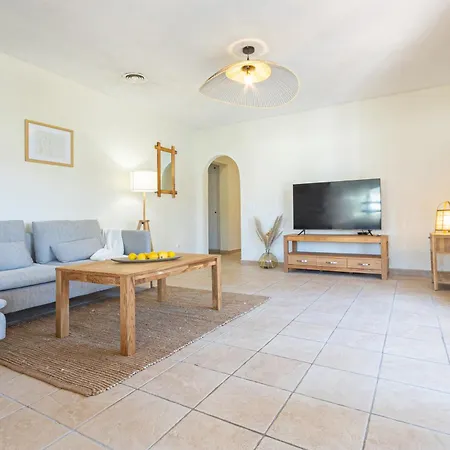 Oasis By Abahana Villa