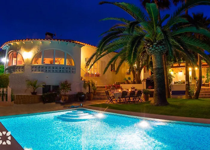 Oasis By Abahana Villa *