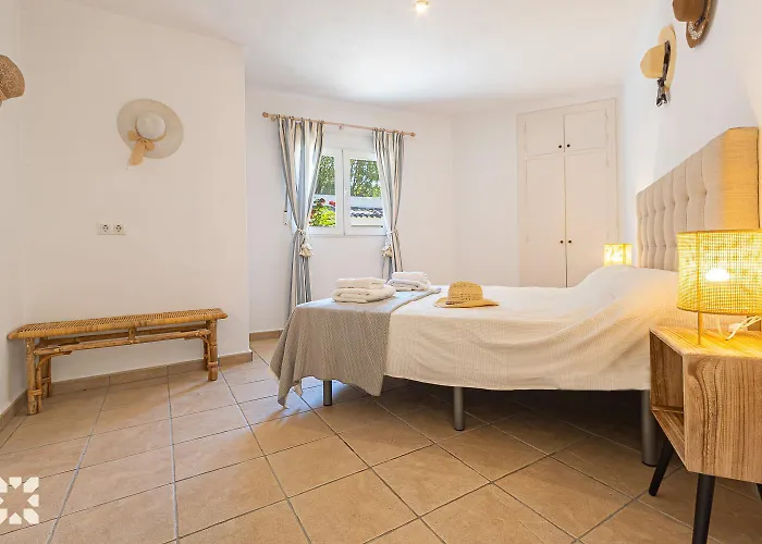 Oasis By Abahana Ifach